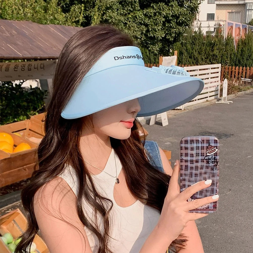 BreezeGlow Solar Visor – Stylish Sun Hat with Built-In Fan & USB Recharge